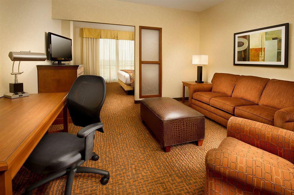 Drury Inn & Suites St. Louis Brentwood Exterior foto